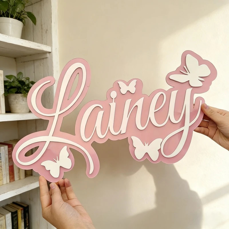 Plaque personnalisée avec le n - Baby Nursery In avis et prix