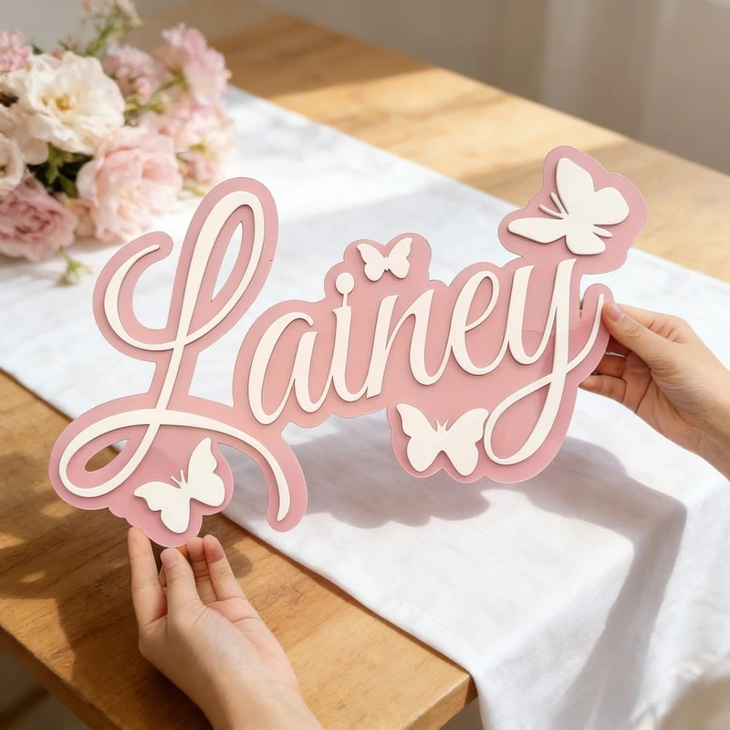 Plaque personnalisée avec le n - Baby Nursery In avis et prix